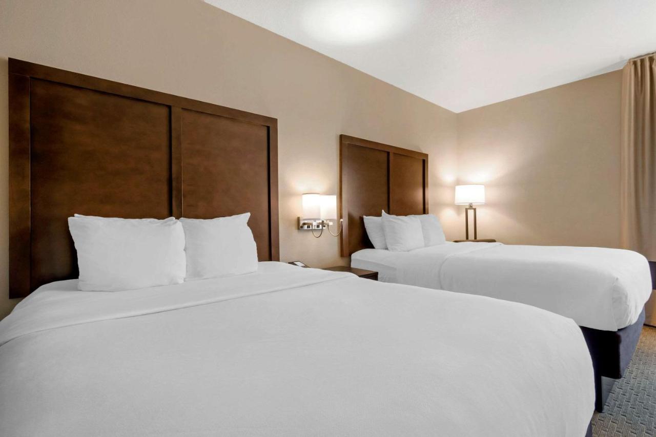 Comfort Inn & Suites Macon エクステリア 写真