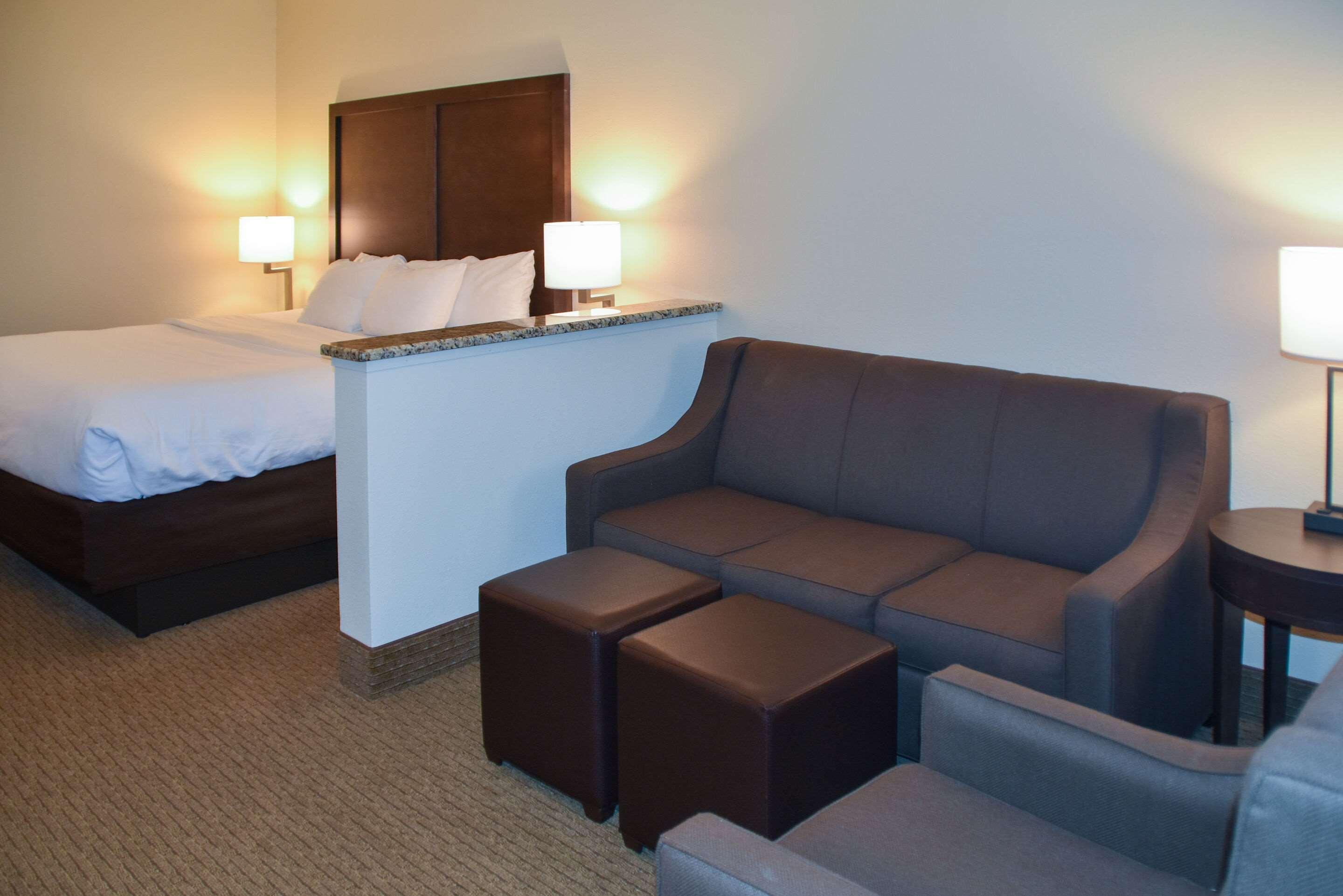 Comfort Inn & Suites Macon エクステリア 写真