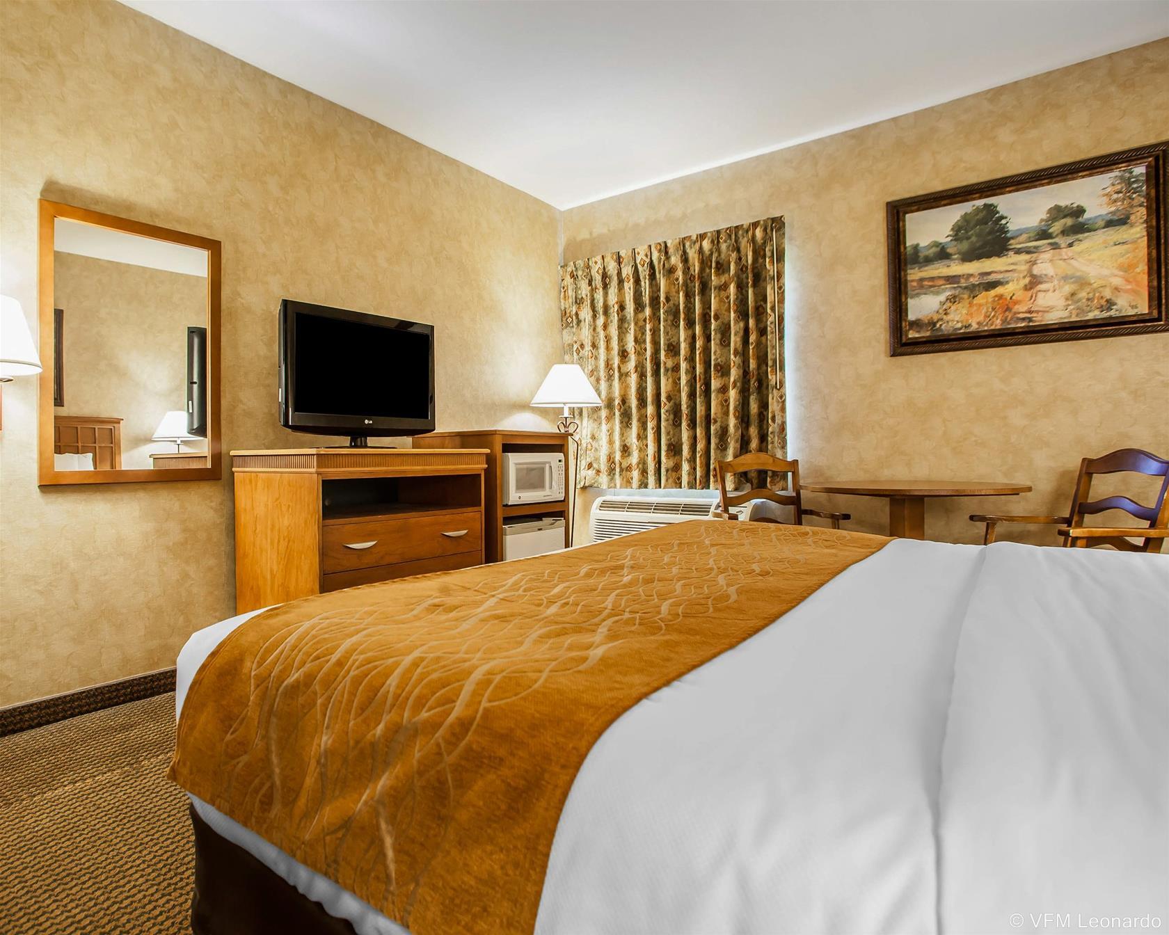 Comfort Inn & Suites Macon エクステリア 写真