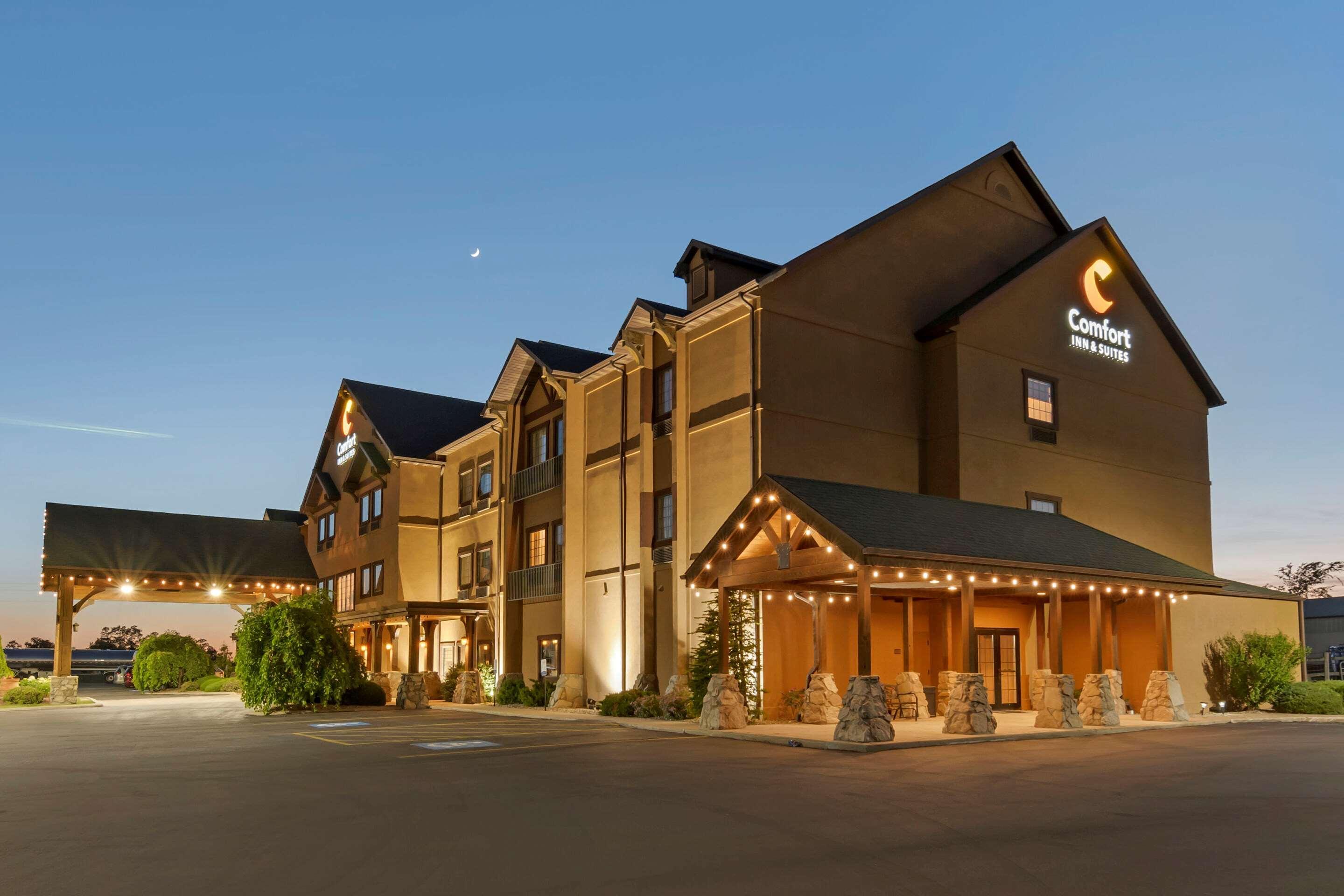 Comfort Inn & Suites Macon エクステリア 写真