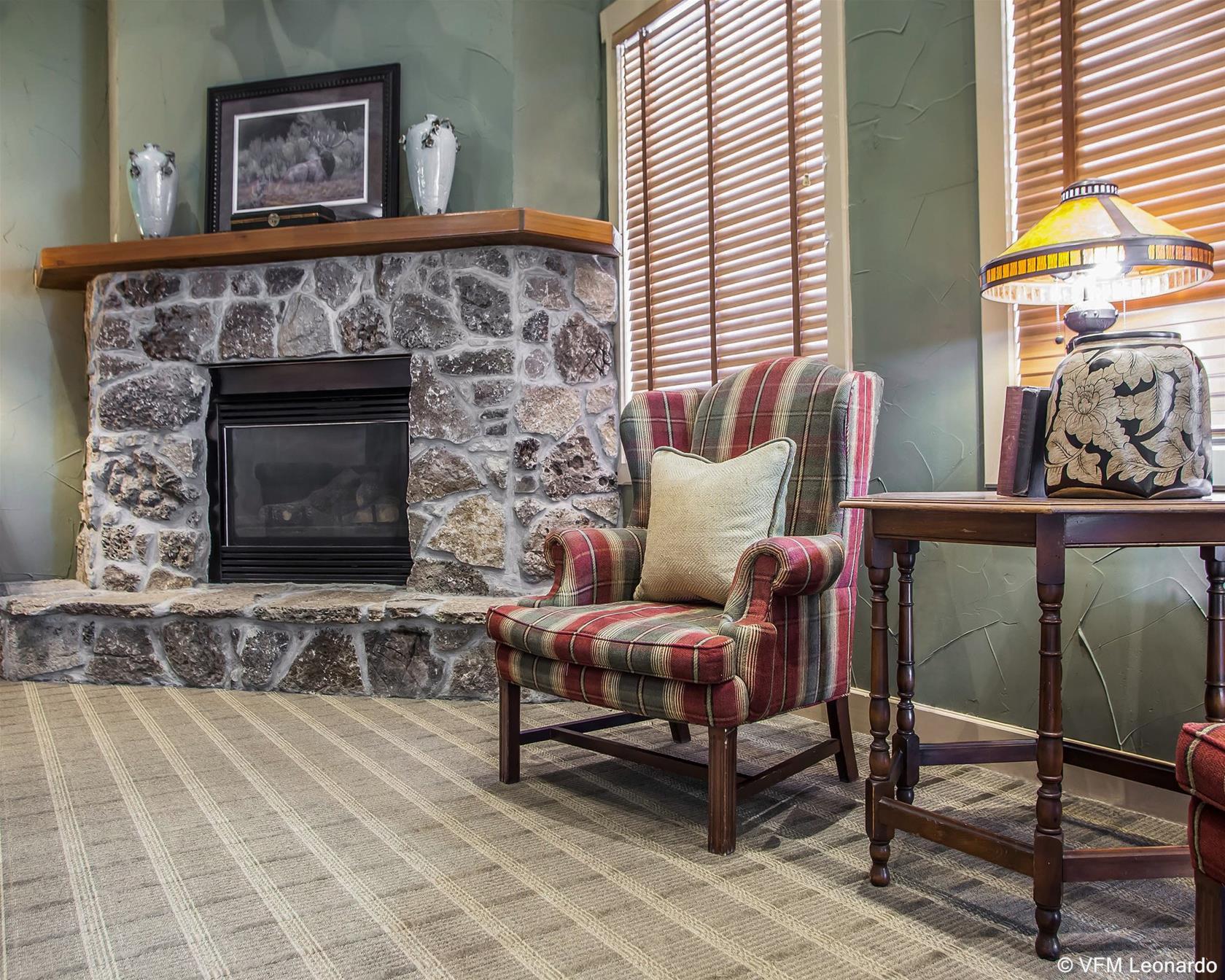 Comfort Inn & Suites Macon エクステリア 写真