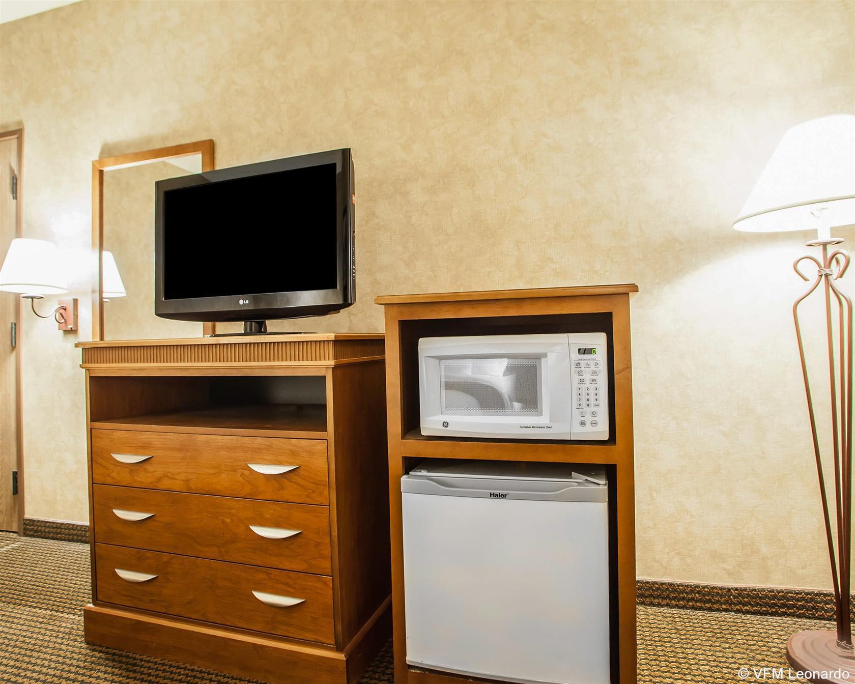 Comfort Inn & Suites Macon エクステリア 写真